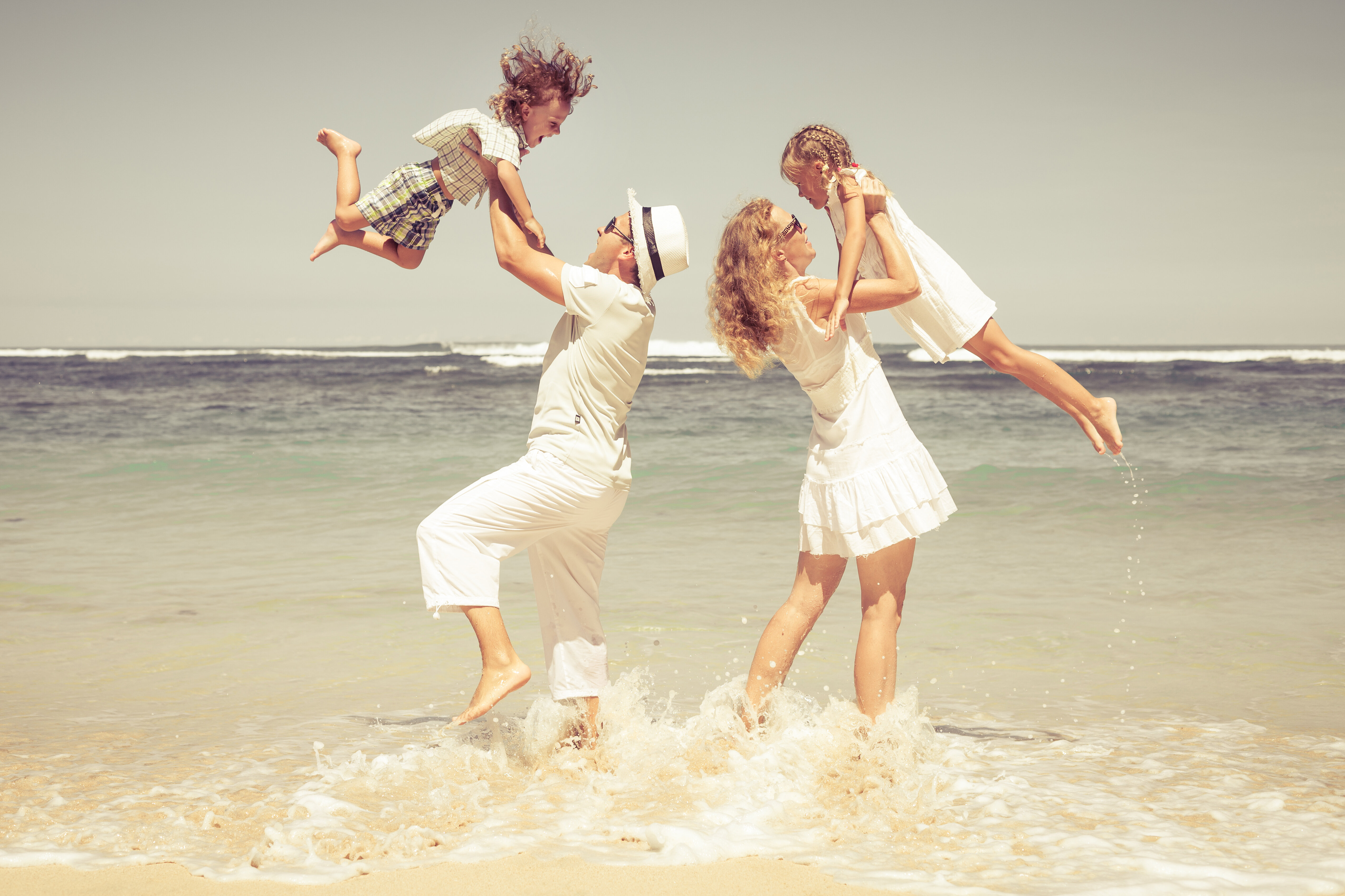 Фото Atenea Park Suites Apartaments