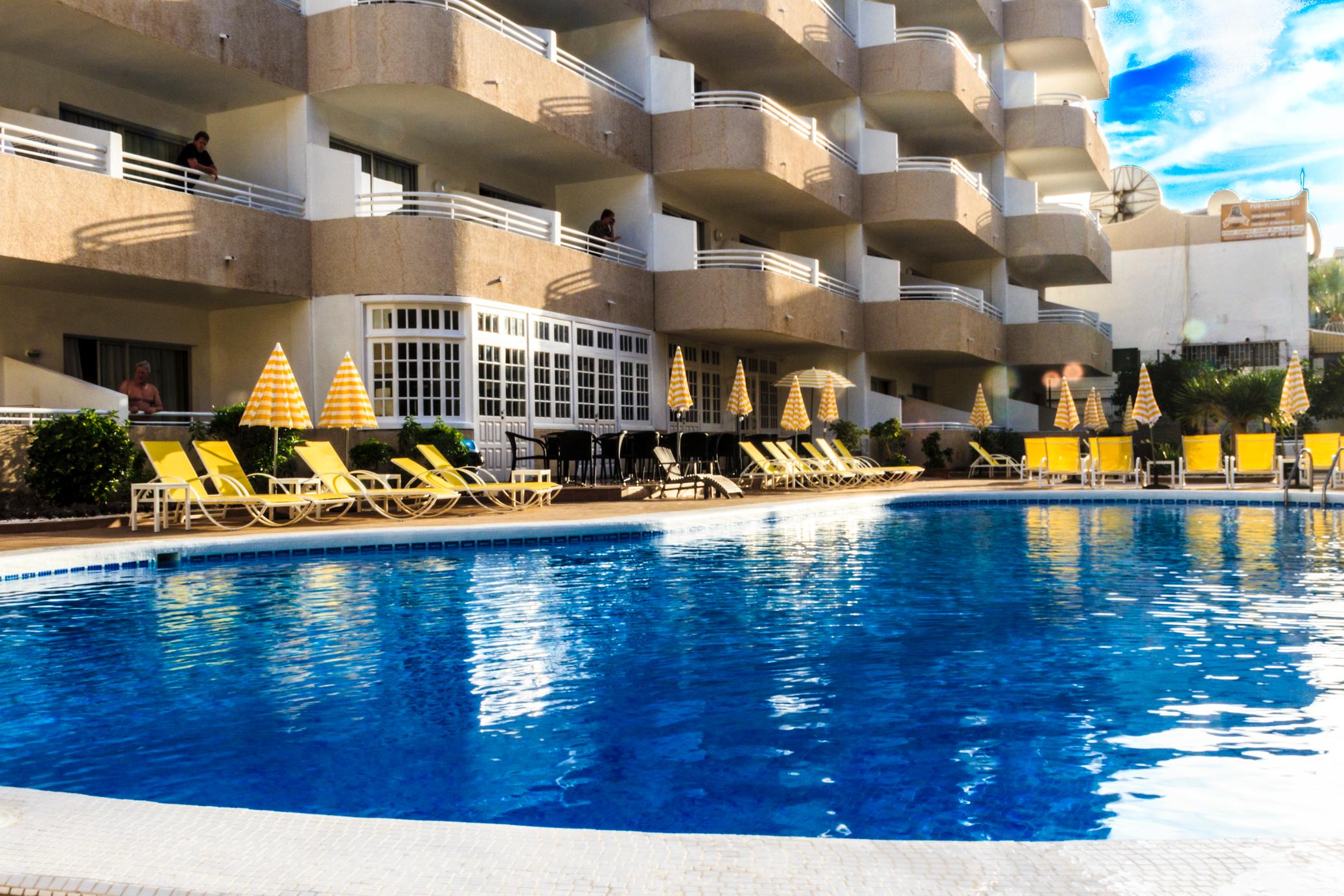 Фото Coral California