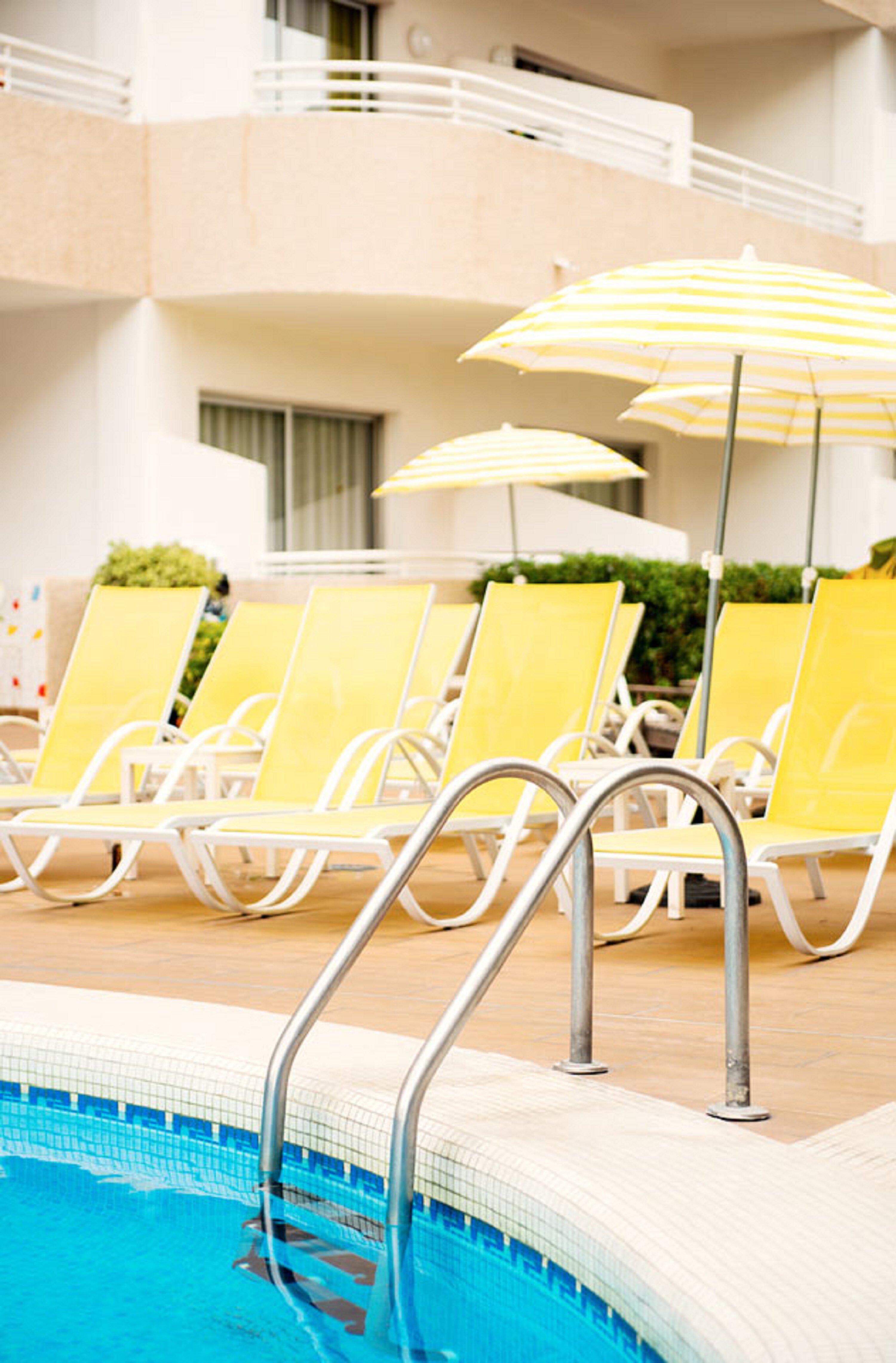 Фото Coral California