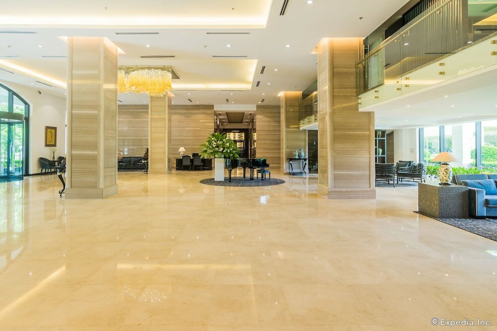 Фото Elegant Suites Westlake