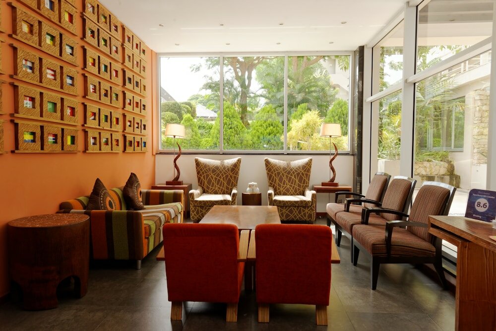 Фото Aparthotel Mil Cidades