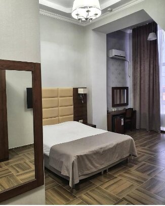 Фото Астери