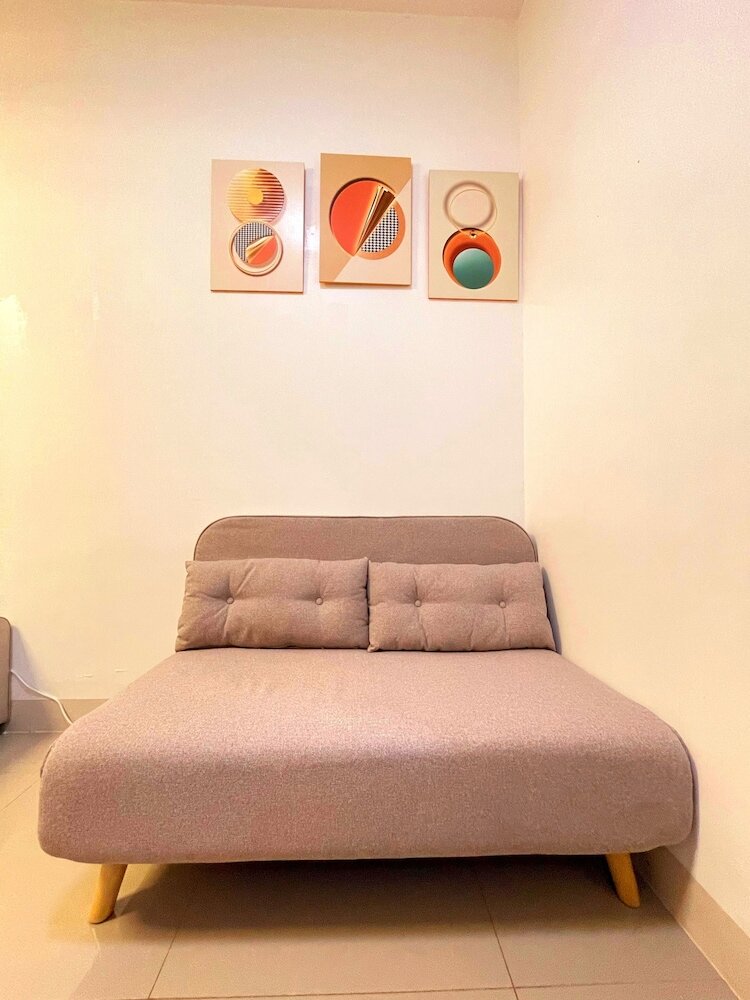 Фото Acellyne's Suites at Green 2 Residences