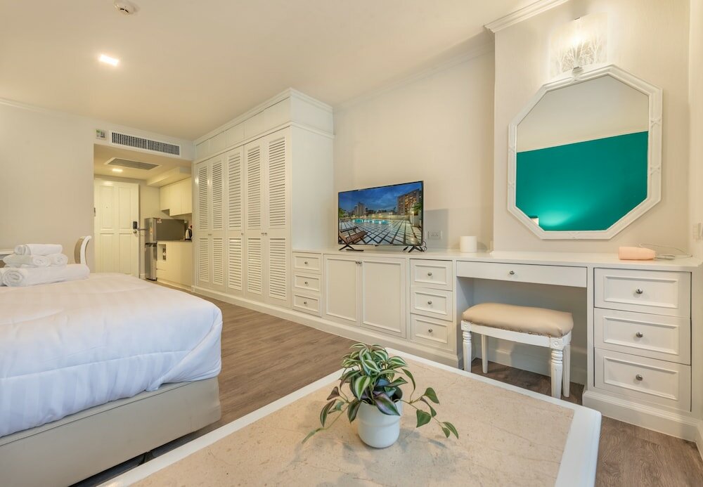 Фото Neom Town Residence