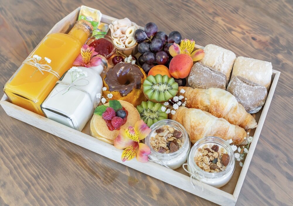 Фото Miragaia Riverside Suites