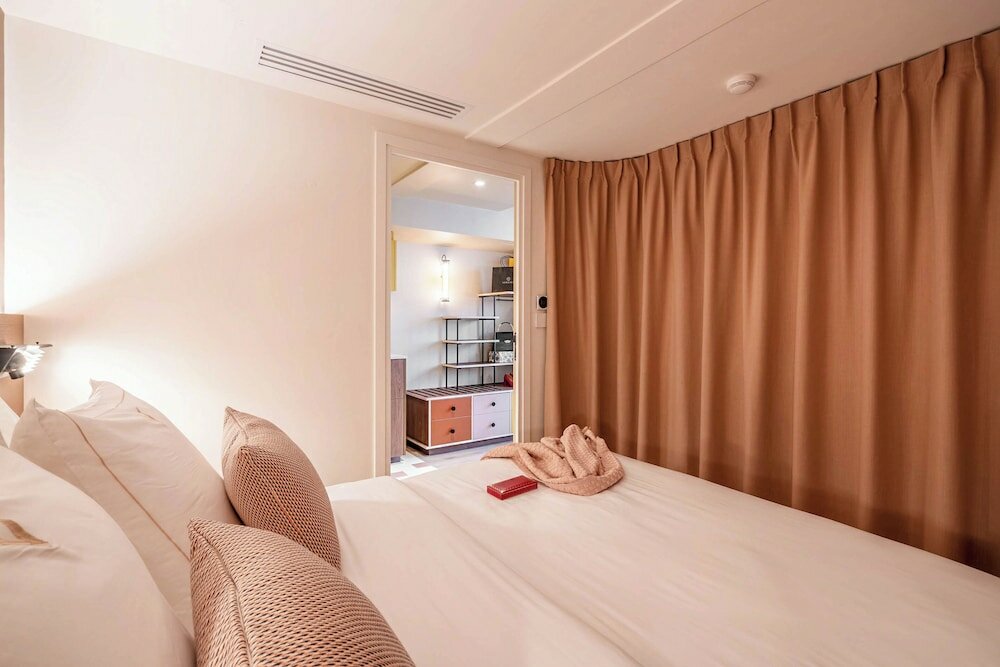 Фото Yuna Montmartre - ApartHotel