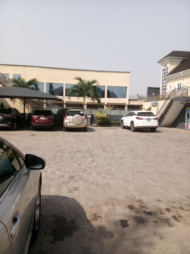 Фото Sotel Suites