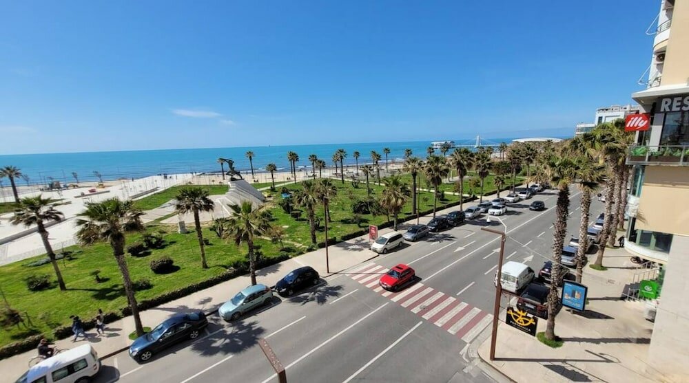 Фото Vollga Apartament Durres Sea View