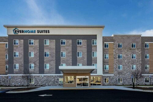 Гостиница Everhome Suites Chandler Phoenix Fashion Center в Чендлере
