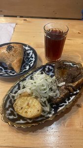 Плов центр (Komsomolsk-on-Amur, Oktyabrskiy Avenue, 33), cafetería