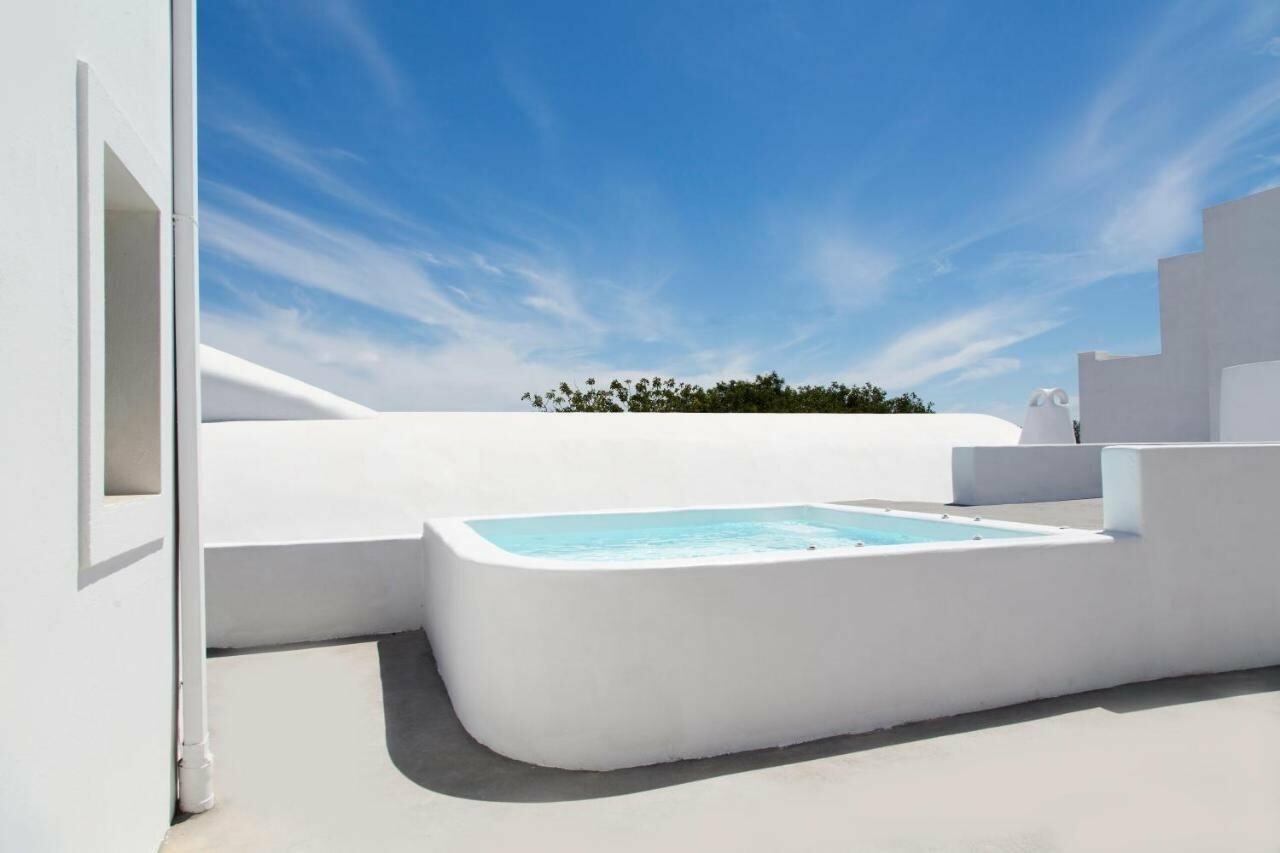 Фото Ayoba Santorini