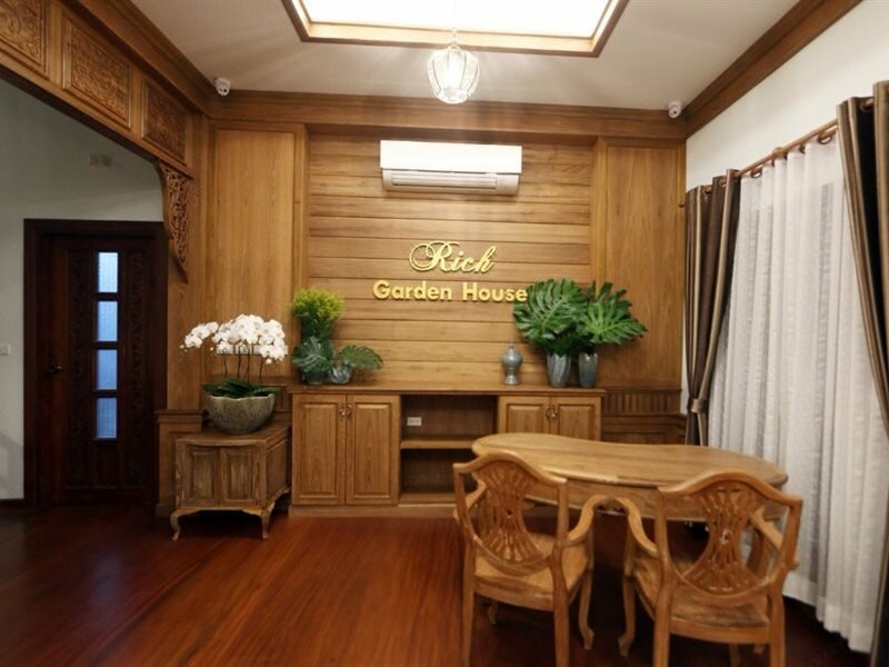Фото Rich Garden House Hotel