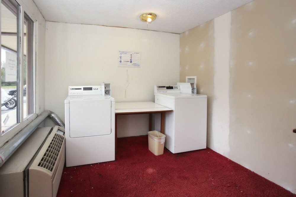 Фото Knights Inn Battle Creek