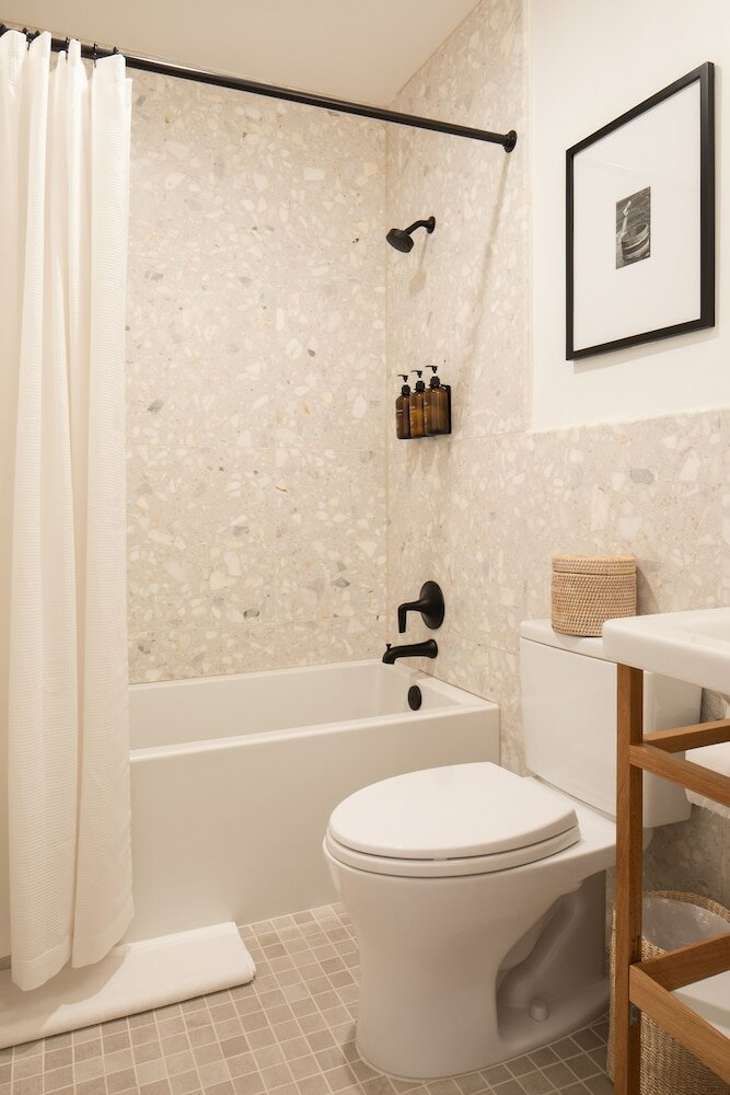 Фото The Pearl Hotel