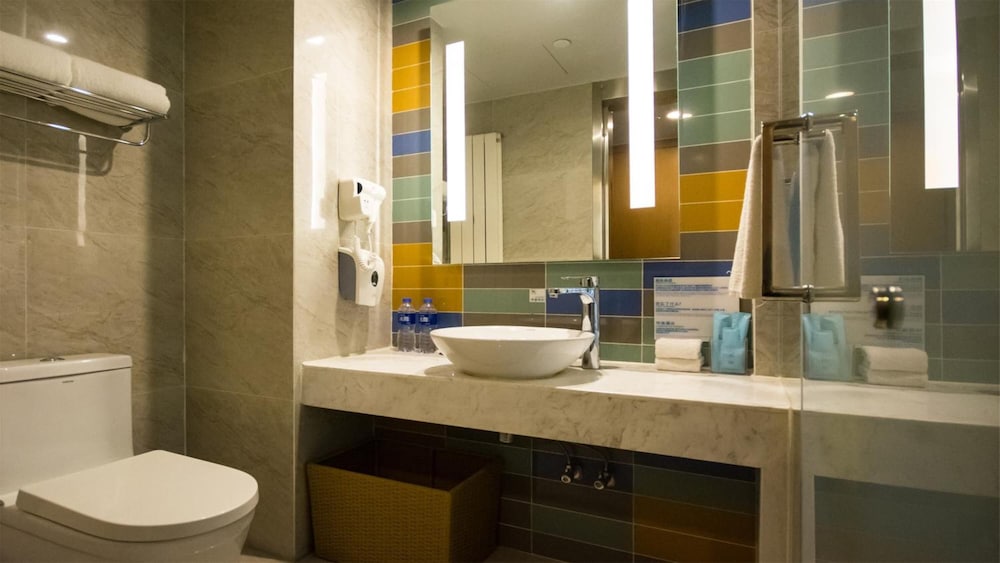 Фото Holiday Inn Express Zhangjiakou Park View