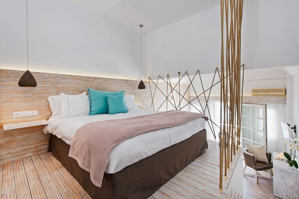 Фото Athina Luxury Suites