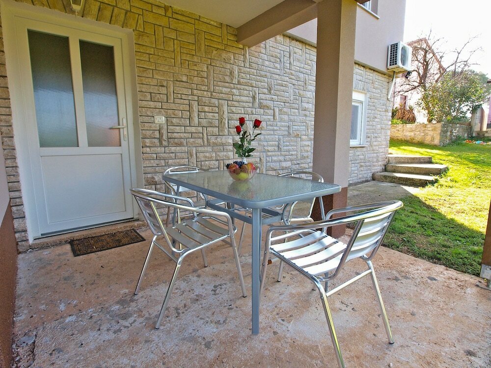 Фото Apartments Silvia 143