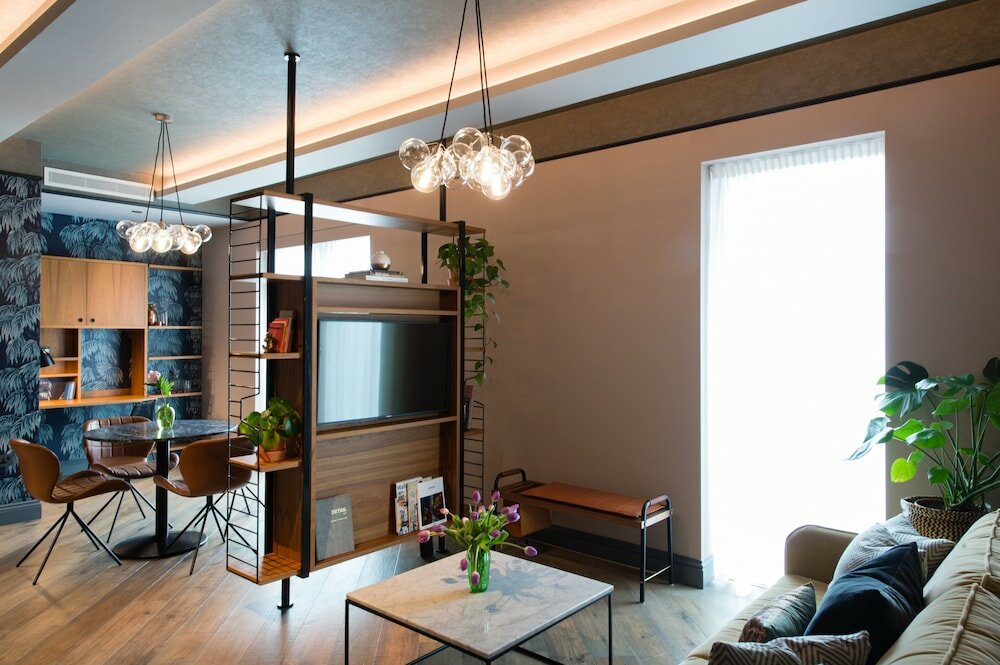 Фото Clayton Hotel City of London