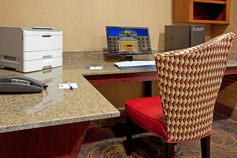 Фото Holiday Inn Express & Suites Houston West - Katy