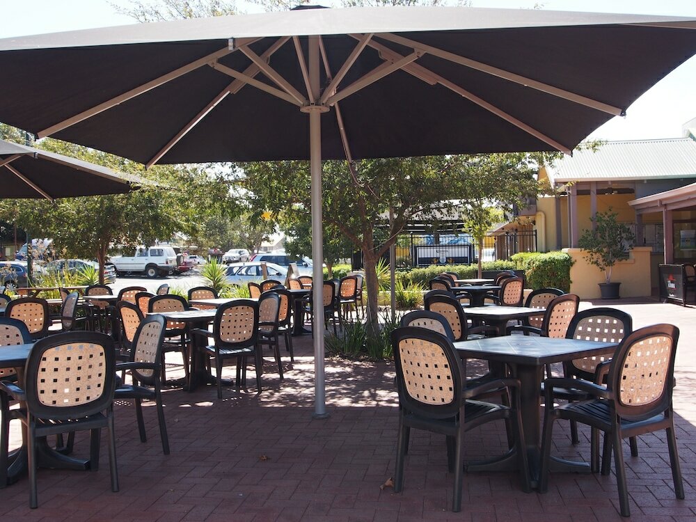 Фото Dongara Hotel Motel