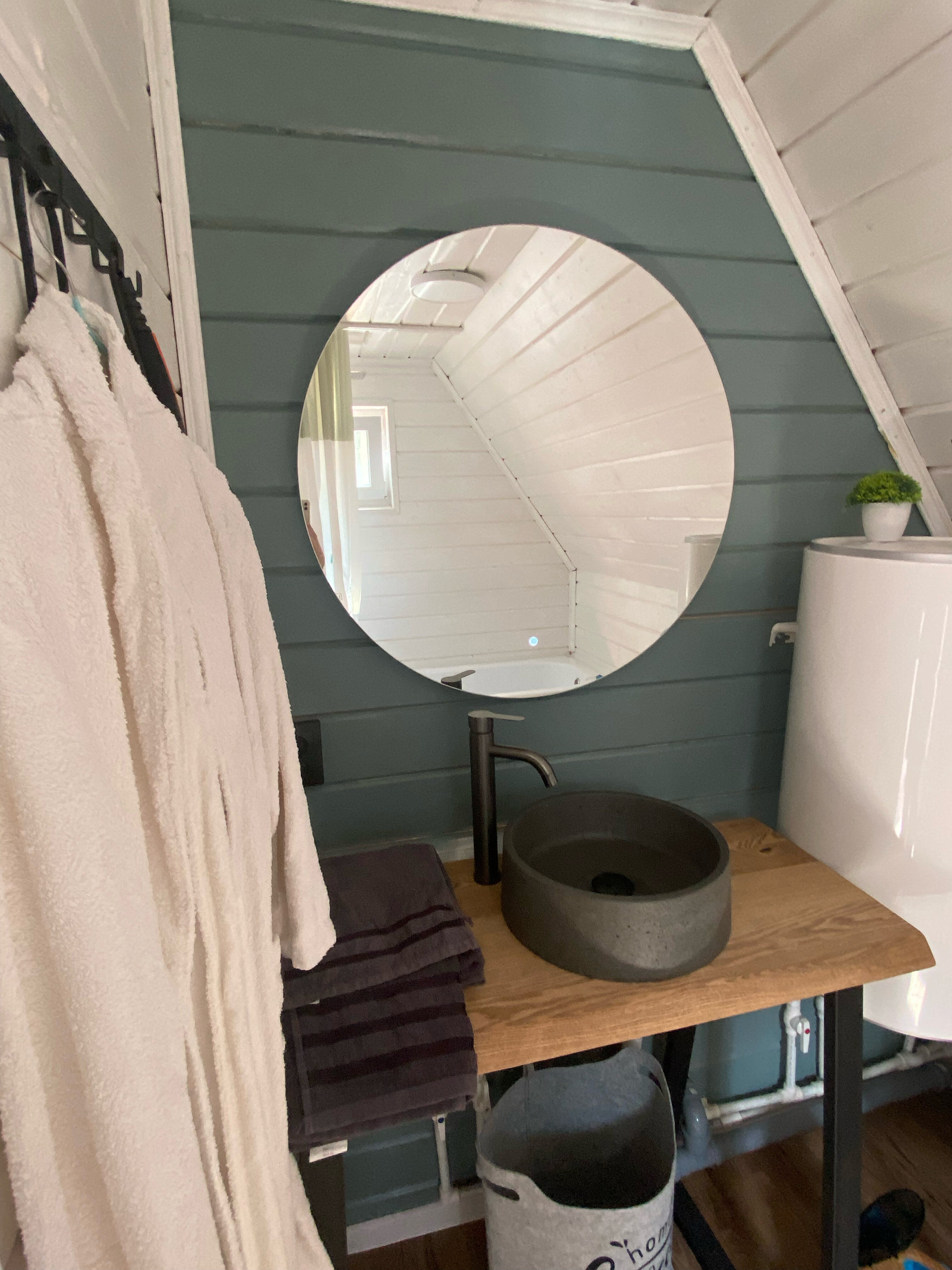 Фото A-frame Friday