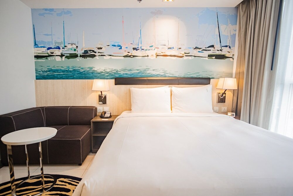 Фото Holiday Inn Express Pattaya Central