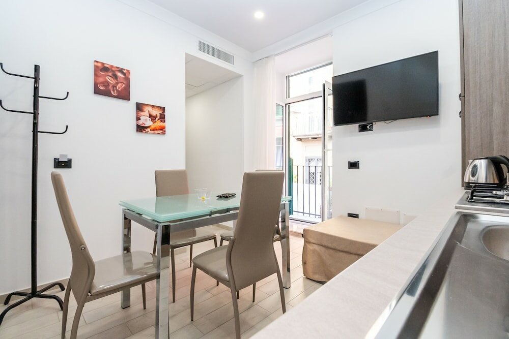 Фото Palazzo Settembrini 49