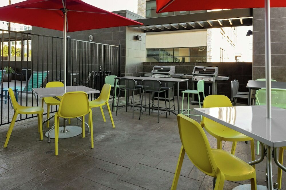 Фото Home2 Suites by Hilton Rosenberg/Sugar Land Area