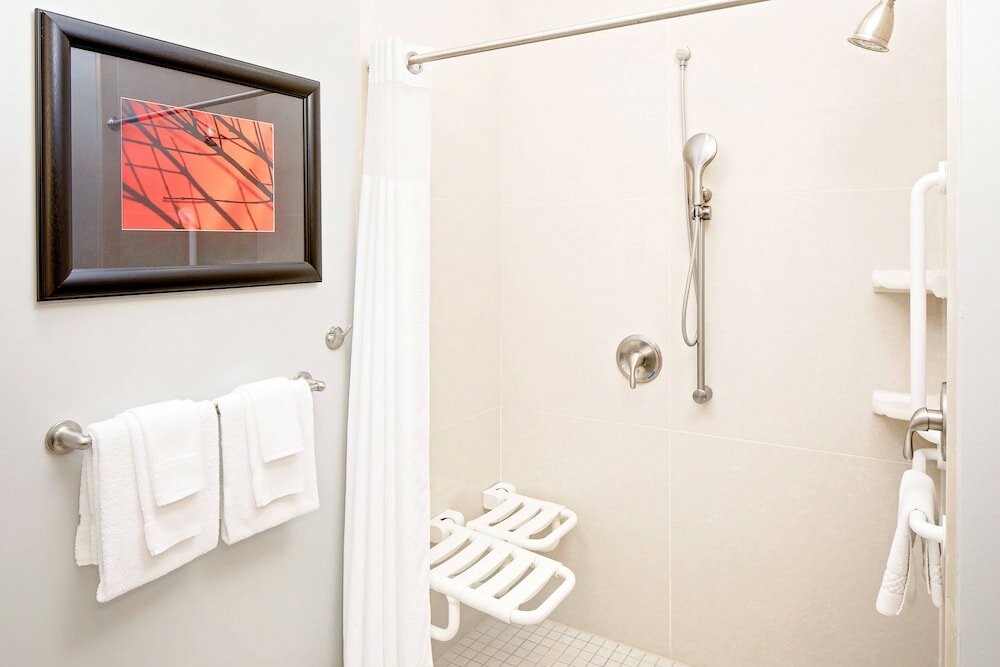 Фото Courtyard Houma by Marriott