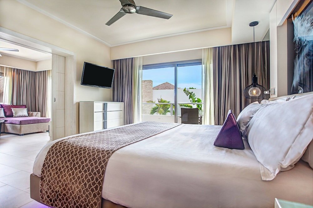 Фото Royalton Chic Punta Cana, An Autograph Collection All-Inclusive Resort & Casino – Adults Only