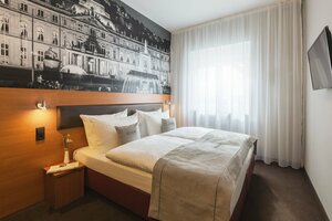 Гостиница Novum Hotel Bruy