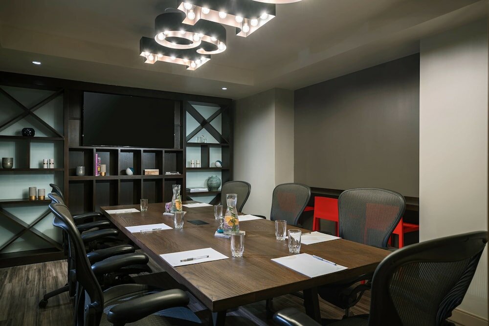 Фото Renaissance Philadelphia Downtown Hotel