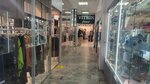 Vitrin (V Microdistrict, 42), clothing store