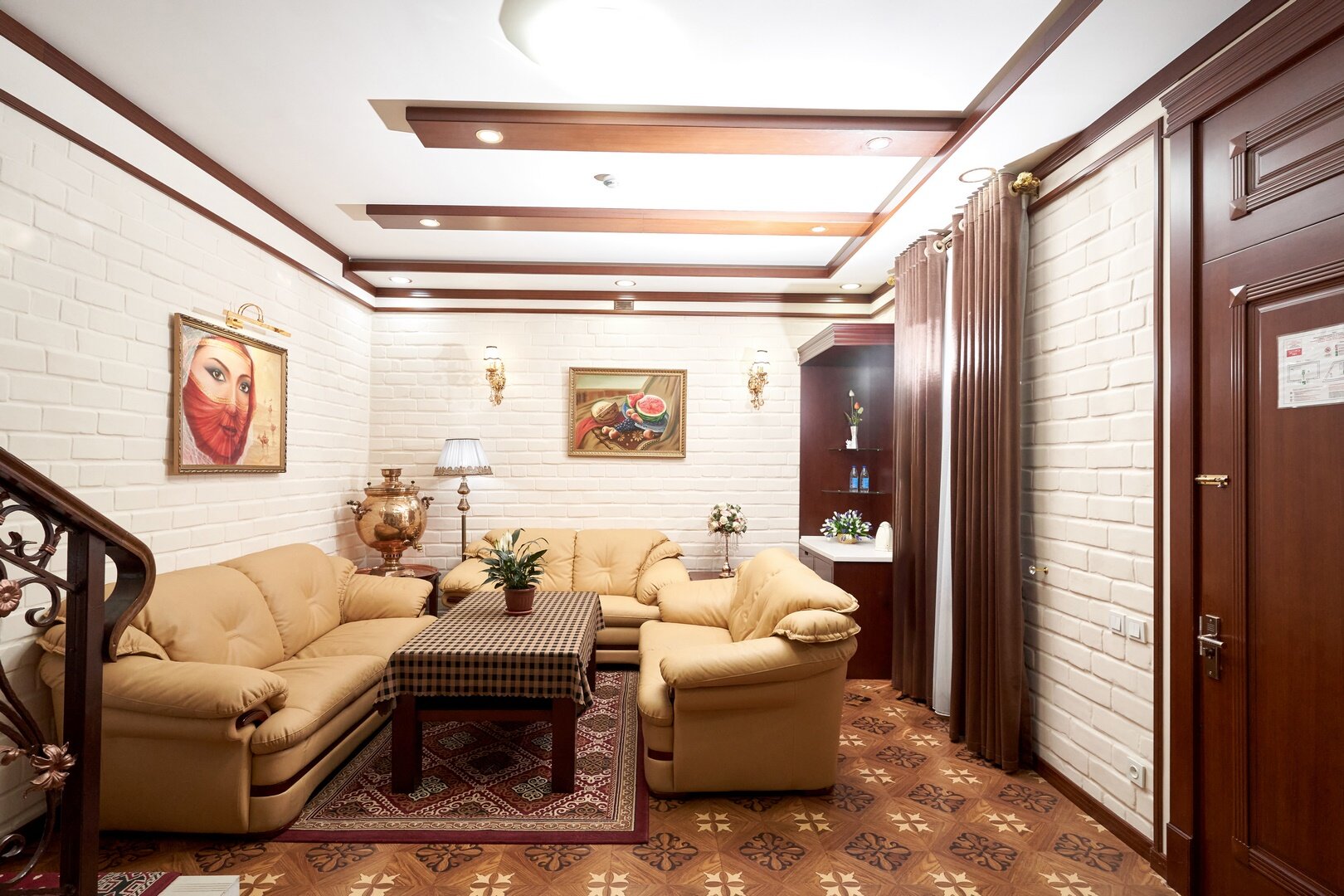 Фото Гостиница Rakat Plaza