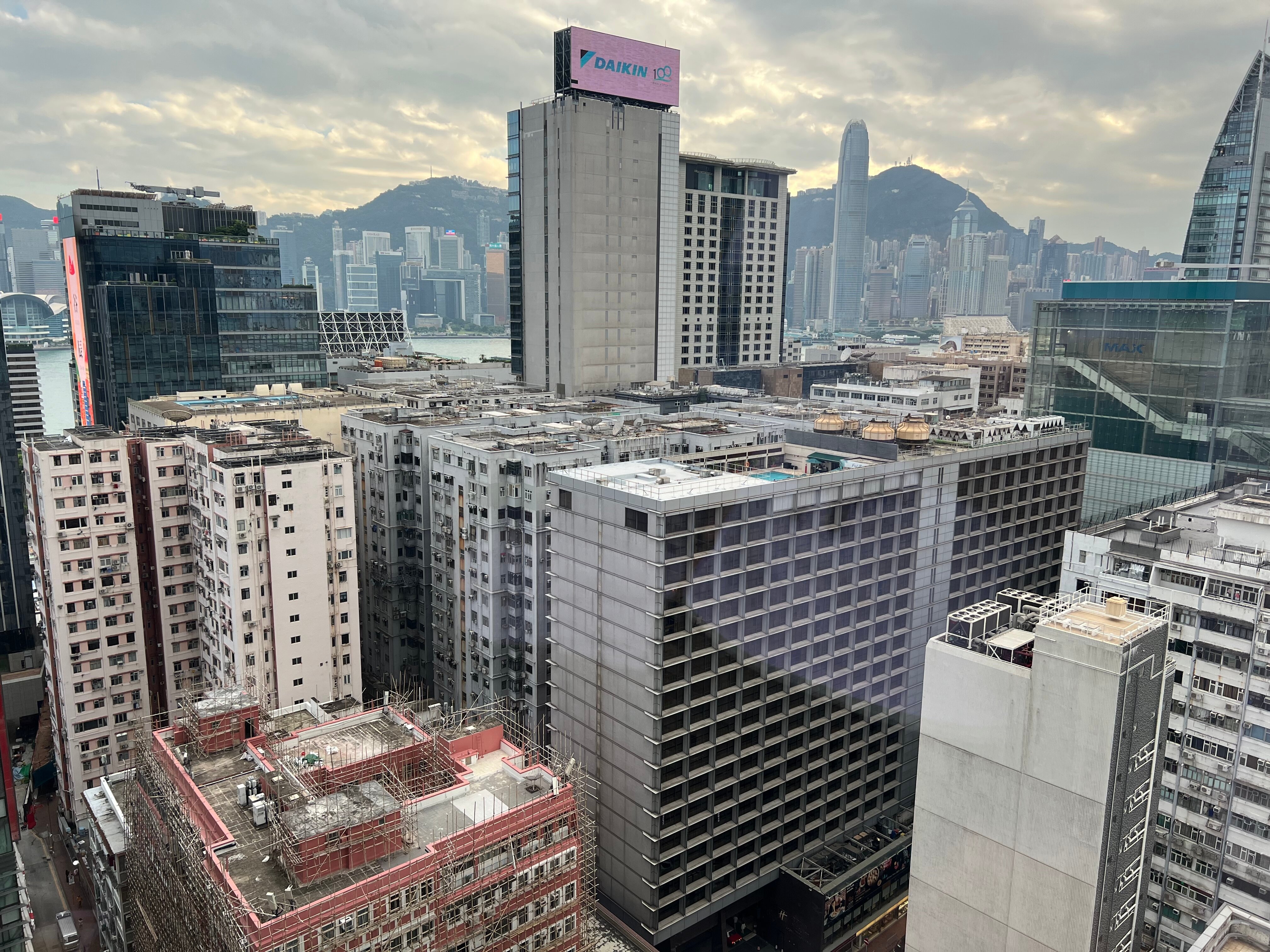 Фото Hyatt Regency Hong Kong, Tsim Sha Tsui