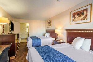 Гостиница Rodeway Inn Phoenix North I-17