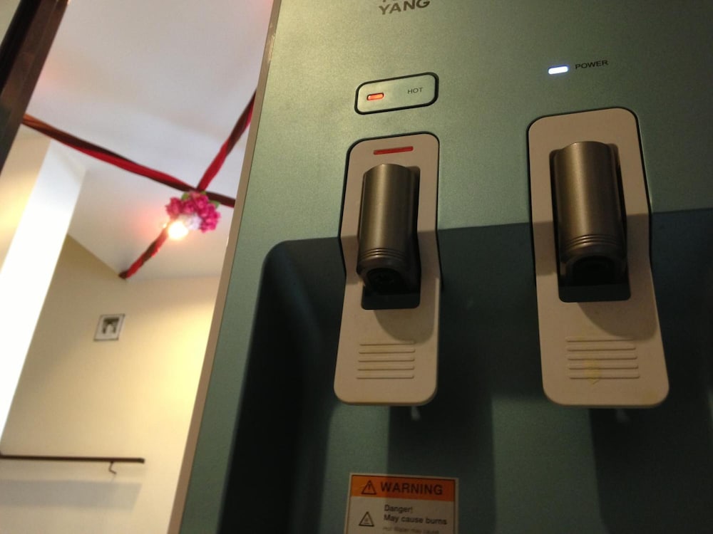 Фото Hotel CheckedInn