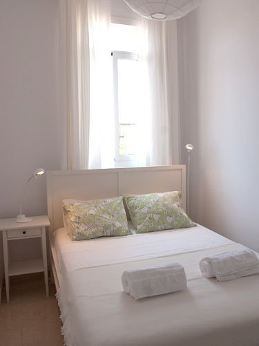 Фото Bed and Beach Barcelona Guesthouse