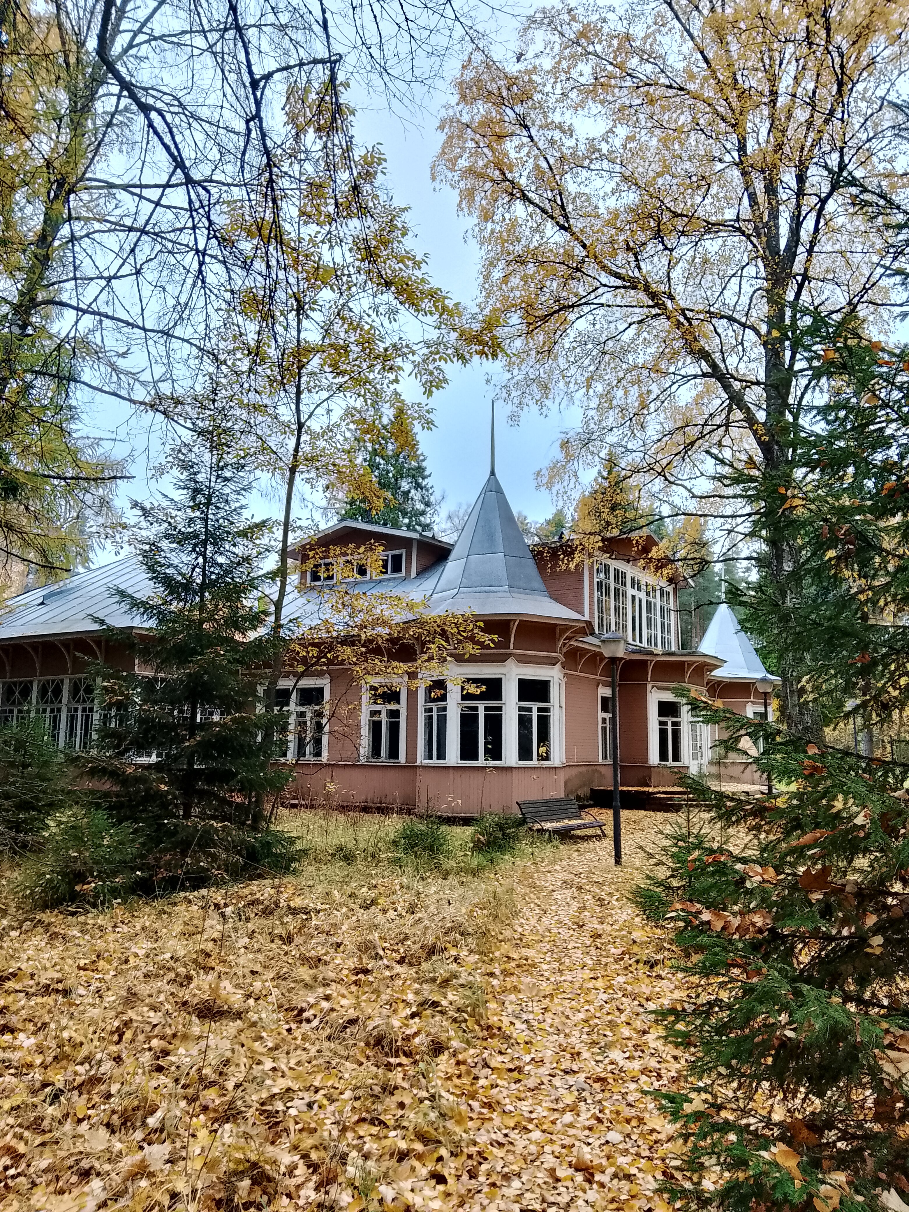 Фото Дом творчества Архитектор