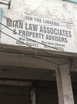 Mian law associates (Faisal Town, Civic Center, Ghaus-e-Azam Road, 14G), legal services