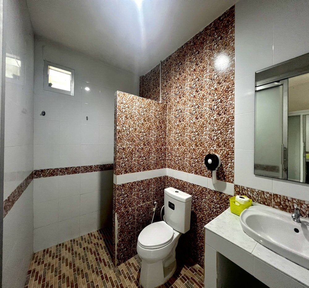 Фото Oyo 75517 Mananchaya Resort