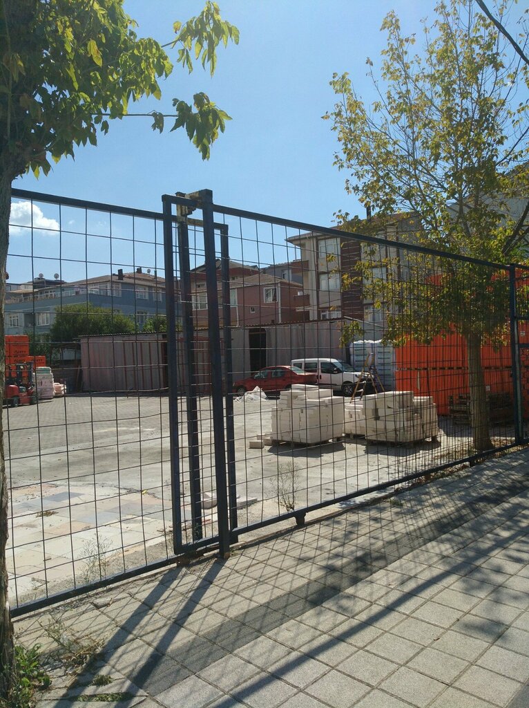 Hardware store Dadasim Hardware, Istanbul, photo