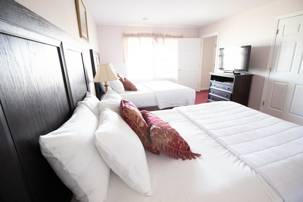 Фото The Lucerne Inn