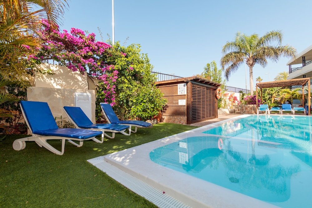 Фото VIP Apartamentos Nogal