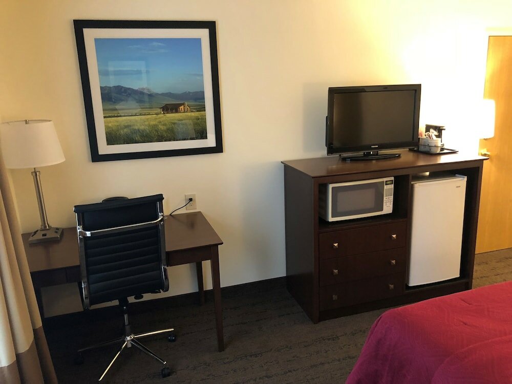 Фото Best Western Yellowstone Crossing