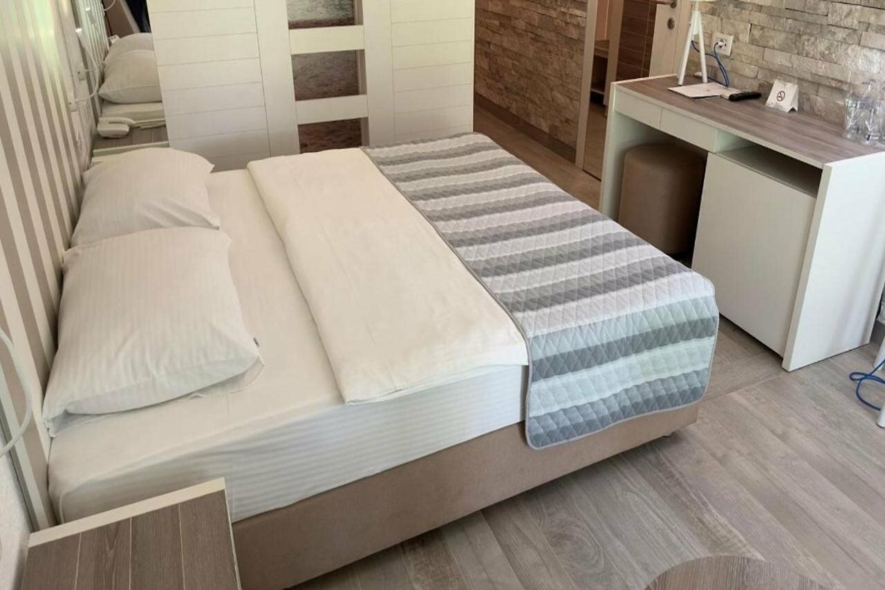 Фото Hotel Aleksandar