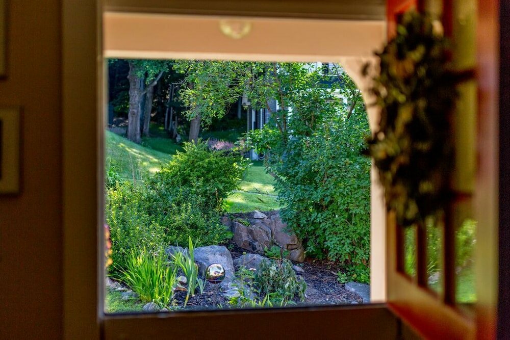 Фото The Red Door B&b