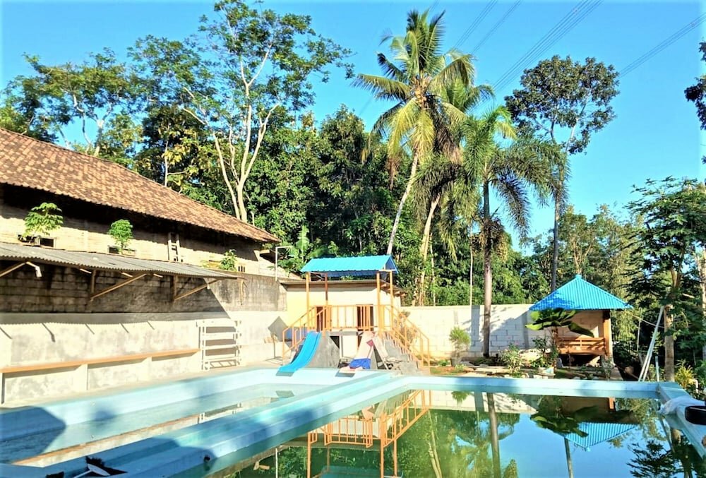 Hotel Penginapan Rudi Syariah by Zuzu, Earth, photo