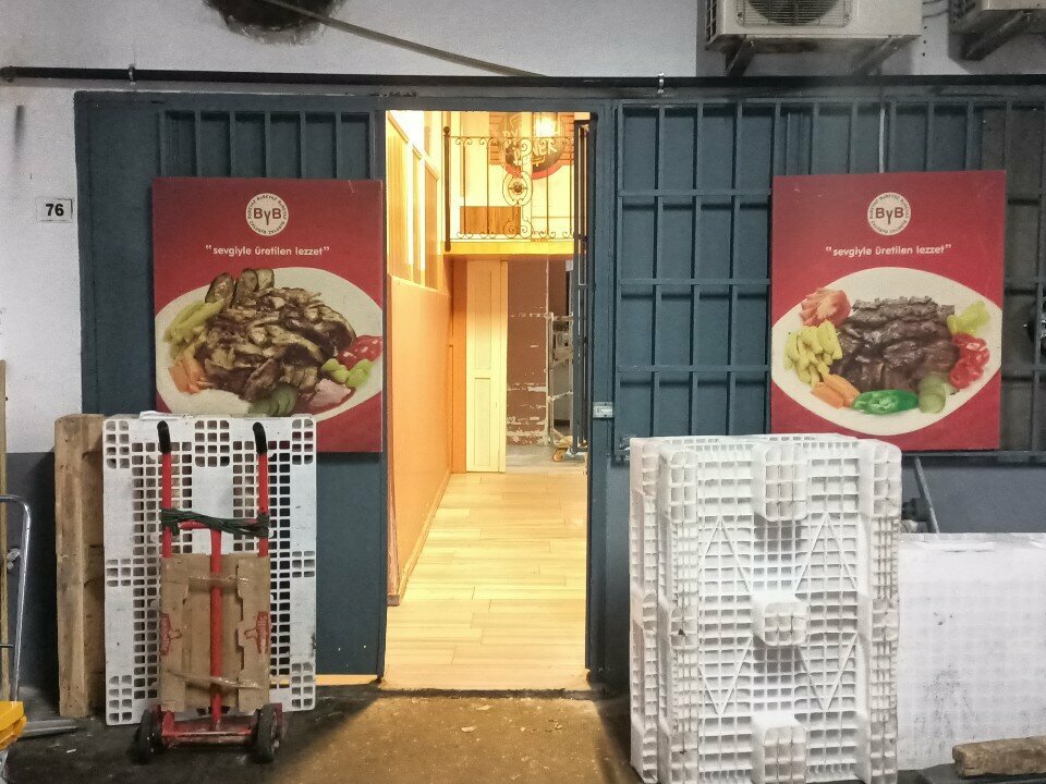 مطعم By Beyaz Döner - Home - Istanbul, Turkey ، اسطنبول، صورة