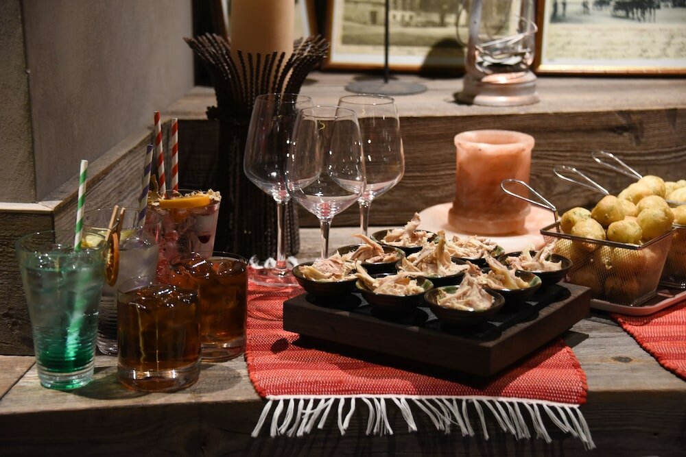 Фото Hotel Crimea